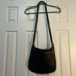 Black coach flat crossbody bag